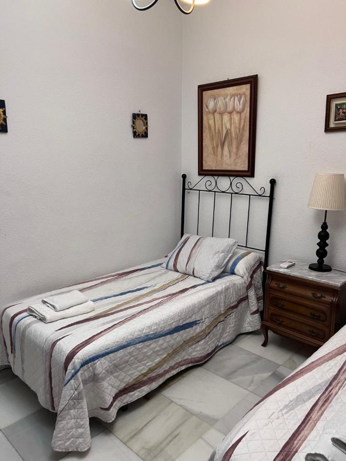 Alojamientos Maria 2 Σεβίλλη Εξωτερικό φωτογραφία